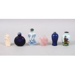 A GOOD MIXED LOT OF SIX 19TH CENTURY CHINESE PORCELAIN / GLASS / QUARTZ SNUFF BOTTLES, consisting of