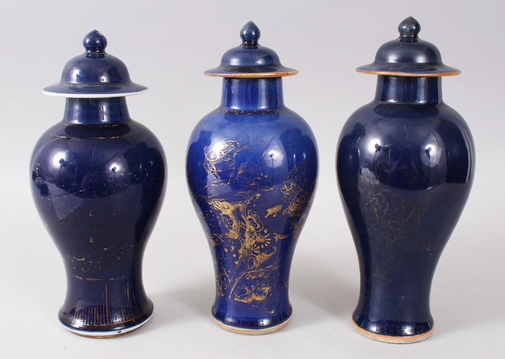 THREE 18TH CENTURY CHINESE POWDER BLUE & GILT PORCELAIN JARS & COVERS, the body of the jars with