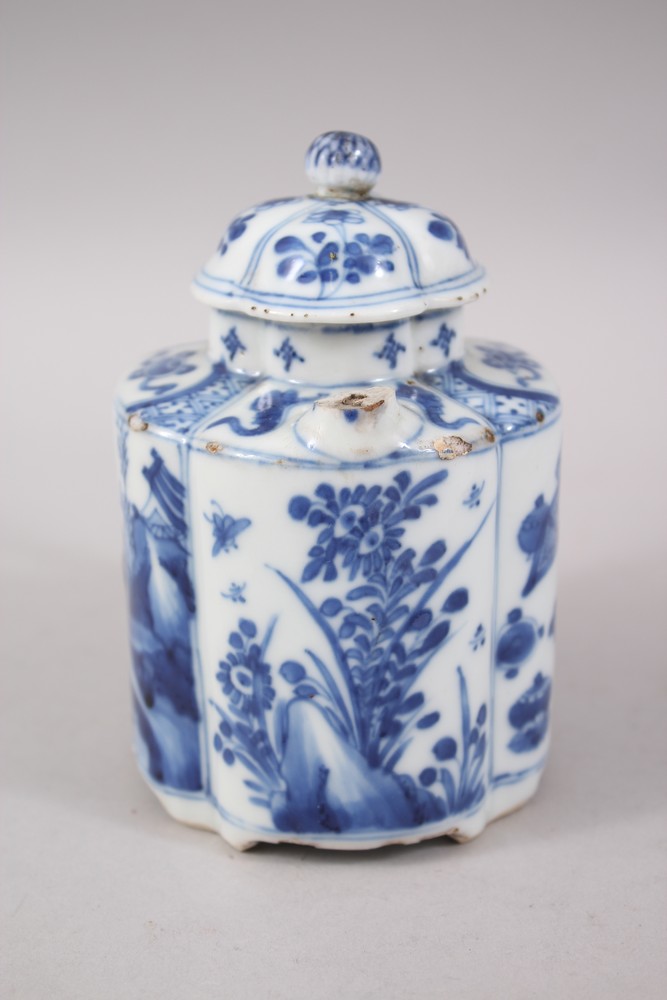 A CHINESE KANGXI BLUE AND WHITE PORCELAIN TEAPOT & COVER, with various painted panels depicting - Image 4 of 5