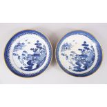 A PAIR OF 18TH CENTURY CHINESE QIANLONG BLUE & WHITE PORCELAIN SAUCER DISHES, both similarly