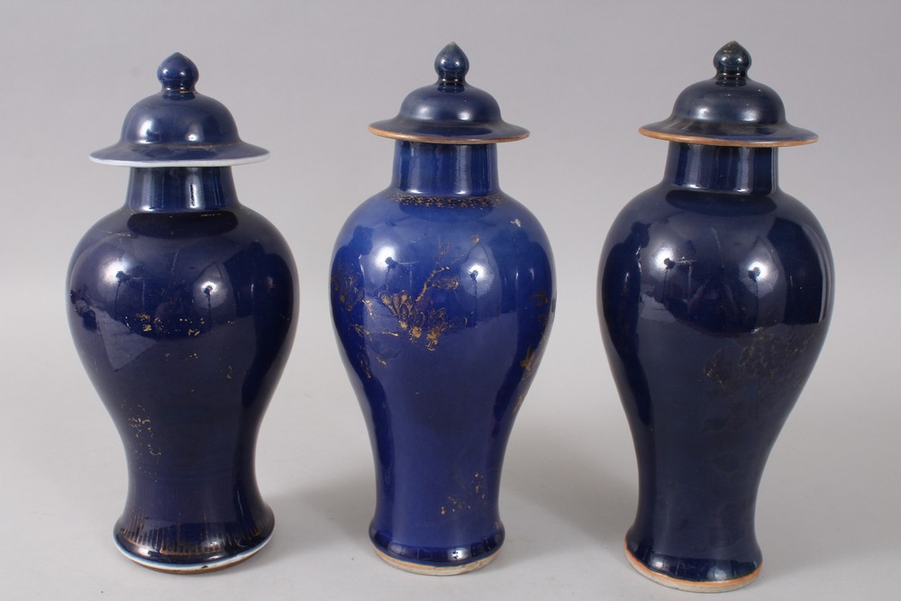 THREE 18TH CENTURY CHINESE POWDER BLUE & GILT PORCELAIN JARS & COVERS, the body of the jars with - Image 3 of 8