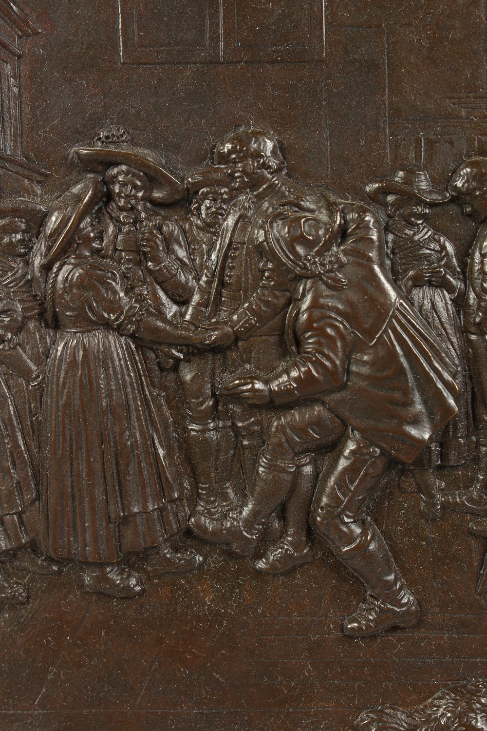 A CONTINENTAL RELIEF CAST BRONZE PLAQUE, depicting an interior scene with figures. 21cms wide x - Image 6 of 13