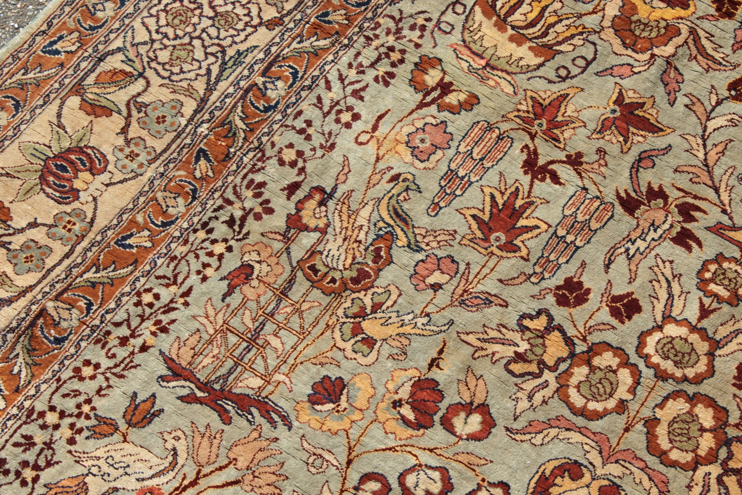 A FINE TURKISH SILK RUG with allover pattern of birds and flowers. 6ft 10ins x 4ft 3ins. - Image 4 of 17