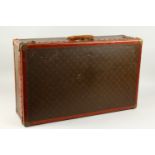 A LOUIS VUITTON BRASS BOUND CASE No. 083045, London & Paris. 2ft 6ins long x 1ft 6ins wide x 8.