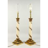 A GOOD PAIR OF 20TH CENTURY LARGE CORINTHIAN COLUMN TABLE LAMPS