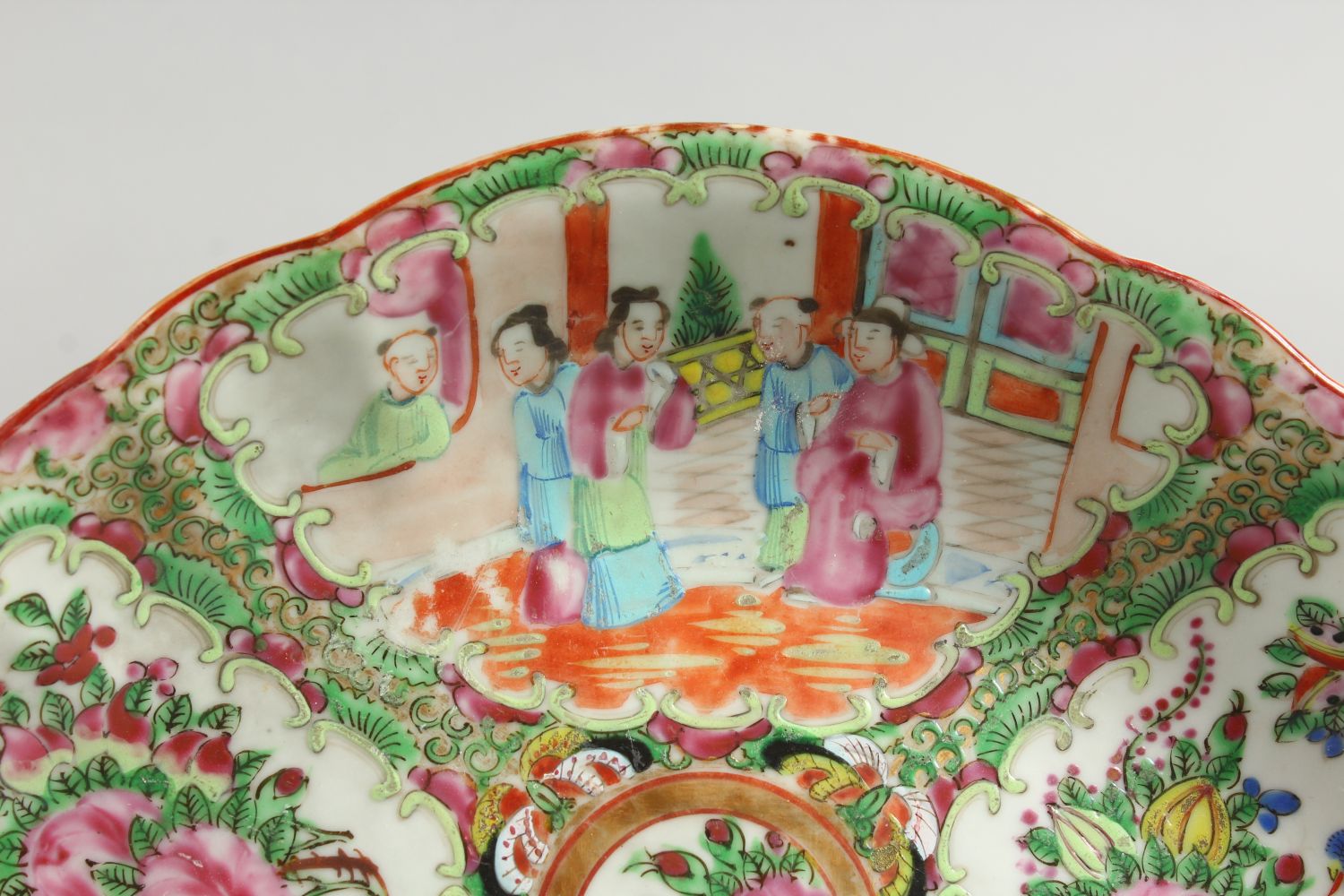 A CANTON OVAL DISH with four panels of birds, butterflies and flowers. 10ins wide. - Image 2 of 8