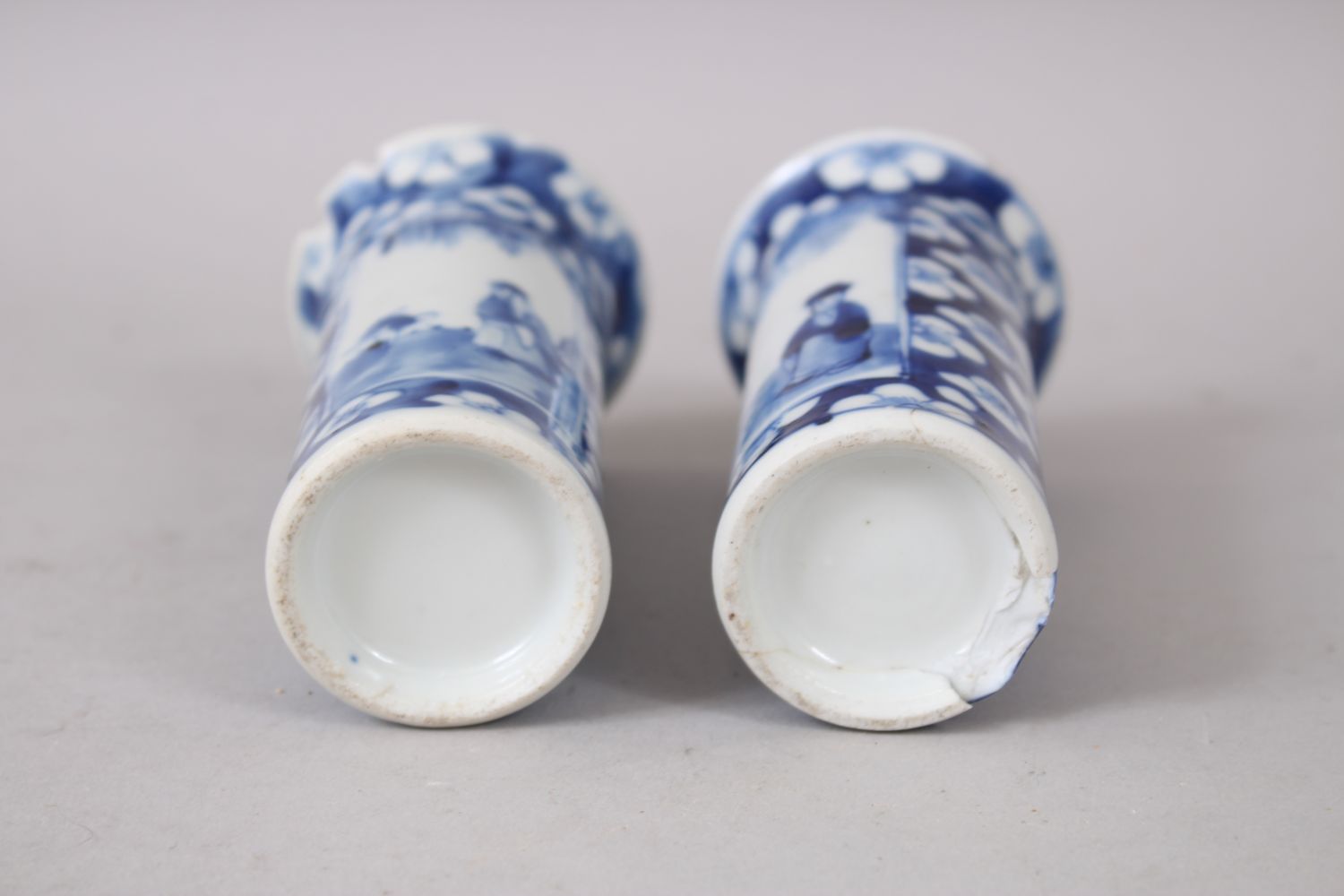 A PAIR OF 19TH CENTURY CHINESE MINIATURE BLUE & WHITE VASES, decorated with figures and - Image 4 of 4