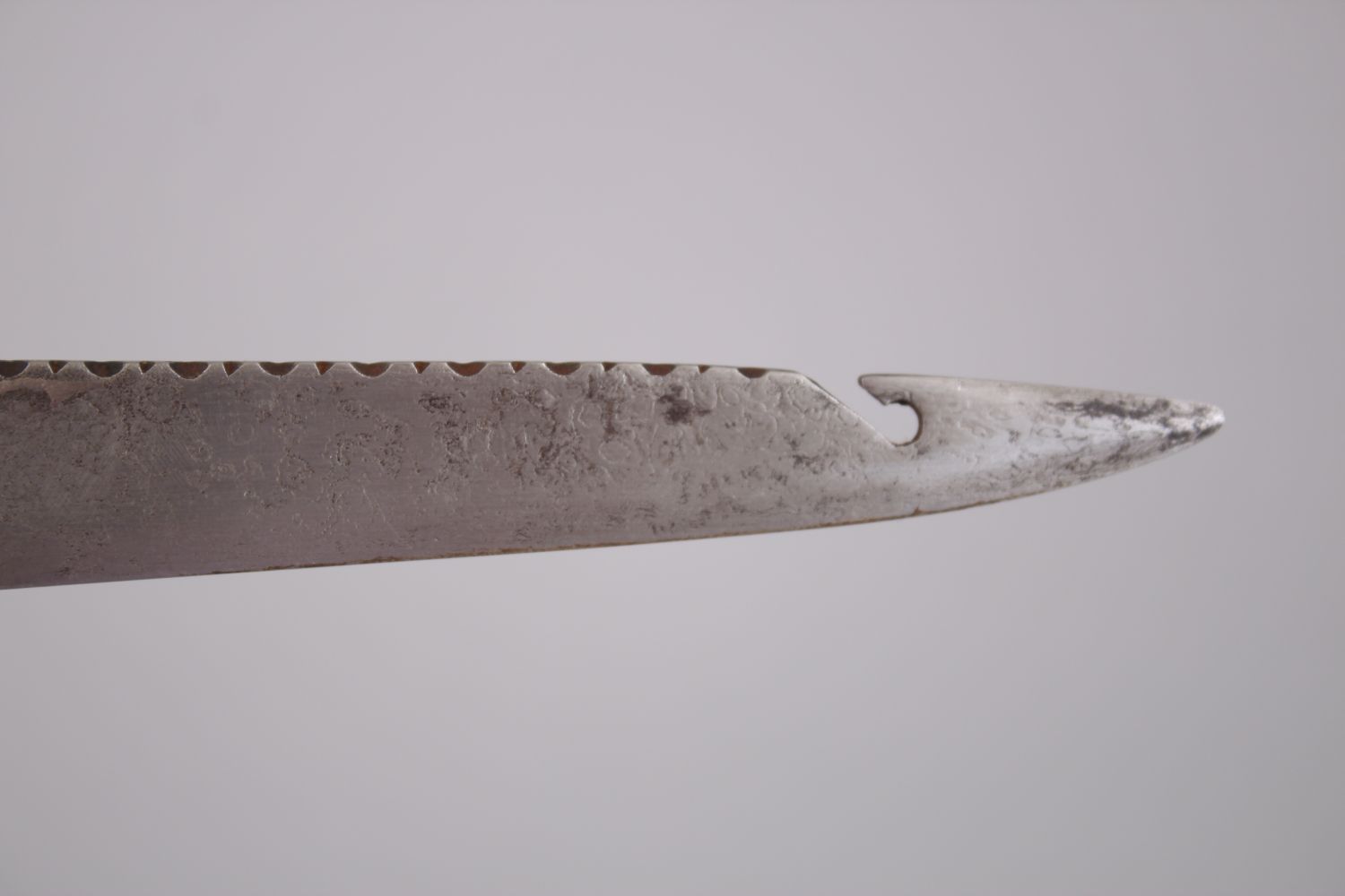 A 19TH CENTURY INDIAN DAGGER with ivory handle and silver inlaid sheath, 25cm long. - Image 3 of 4