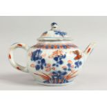 A CHINESE IMARI PATTERN TEAPOT AND COVER.