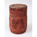 A 19TH CENTURY CHINESE CANTON CARVED BAMBOO BOX & COVER, the cylindrical pot with panels of carved