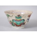 A 19TH CENTURY CHINESE FAMILLE ROSE PORCELAIN TEA BOWL, decorated upon a crackle glaze with scenes