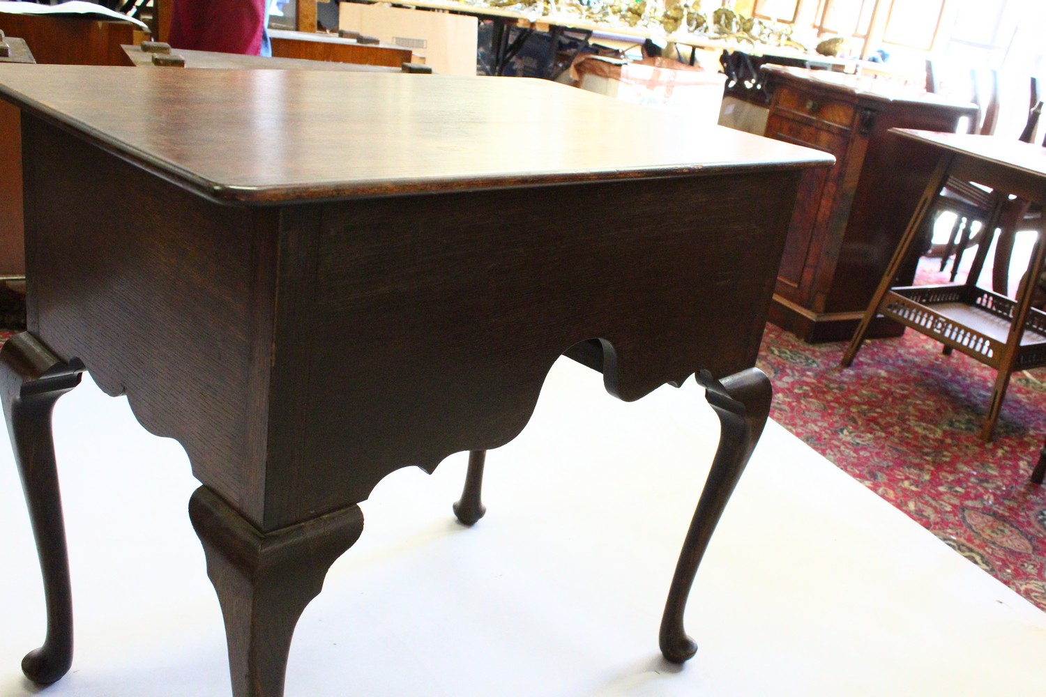 AN 18TH CENTURY STYLE OAK LOWBOY, EARLY 20TH CENTURY, with one long drawer and two short drawers, on - Image 4 of 8