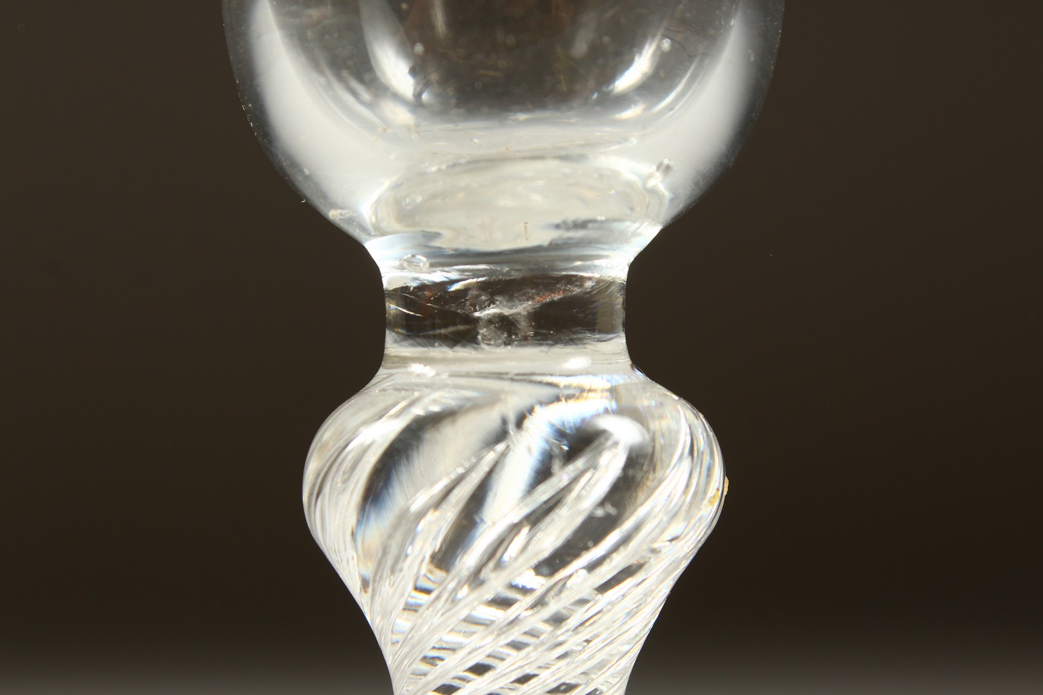 A GEORGE III AIR TWIST CORDIAL GLASS. 15cms high. - Image 3 of 5
