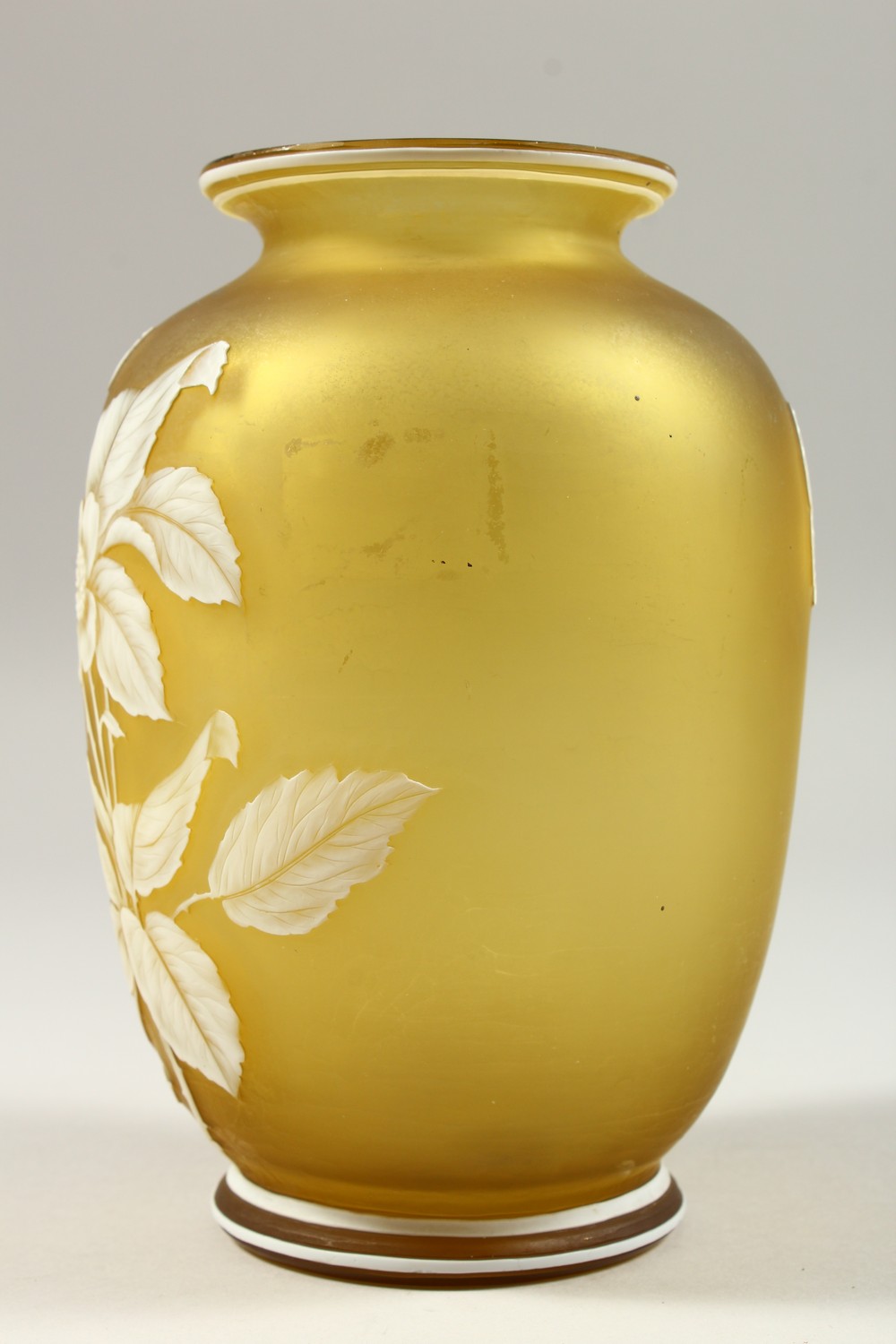 A GOOD YELLOW AND WHITE CAMEO GLASS VASE, with flowers and insects. 7ins high. - Image 7 of 15