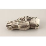 A CAST SILVER HORSES HEAD SNUFF BOX.