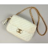 A WHITE QUILTED LEATHER SHOULDER BAG, gilt Chanel logo, with leather and gilt chain shoulder