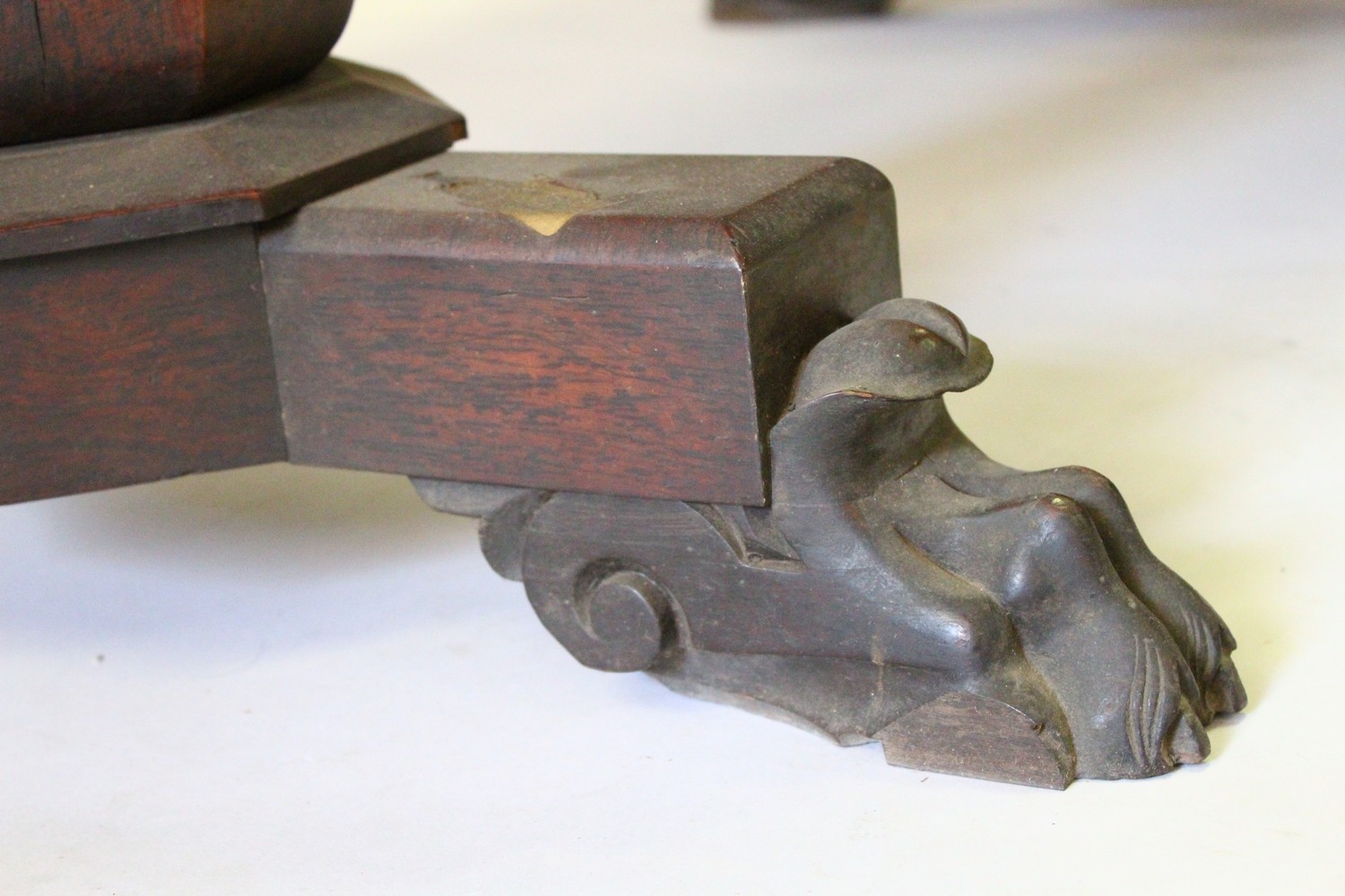 A REGENCY ROSEWOOD LIBRARY TABLE, with rounded rectangular top, the frieze drawers on turned - Image 5 of 5