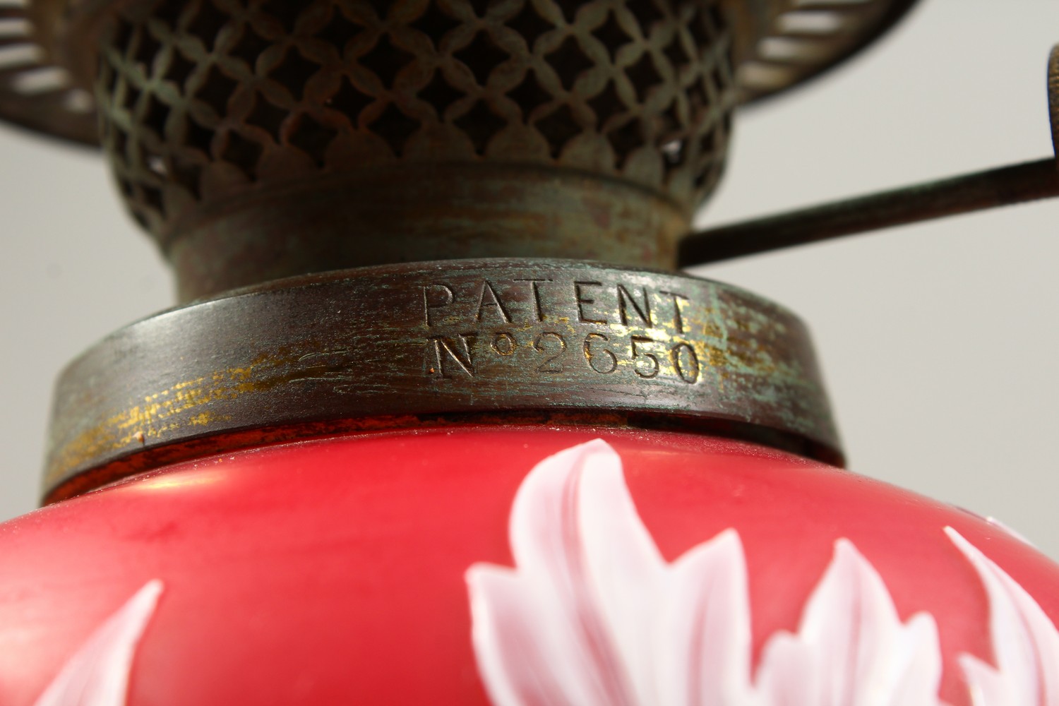 A PAIR OF RED AND WHITE CAMEO GLASS OIL LAMP BASES, with flowers, leaves and thistles. 7.5ins high. - Image 13 of 13