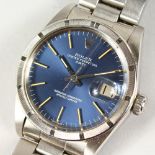 A GENTLEMAN'S ROLEX OYSTER PERPETUAL DATE WRISTWATCH, superlative chronometer, officially certified,