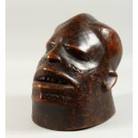 A GOOD AFRICAN TRIBAL HEAD MASK. 28cms high.