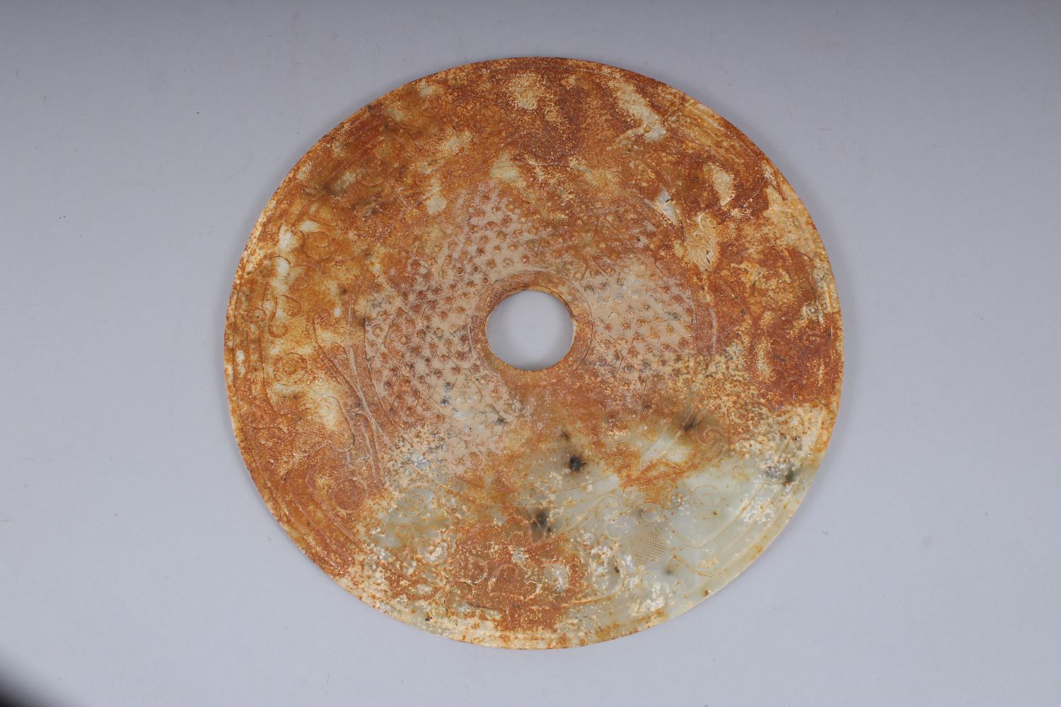 A GOOD 19TH / 20TH CENTURY CHINESE JADE / JADE LIKE CARVED BI DISK, with carved decoration to both - Image 2 of 2