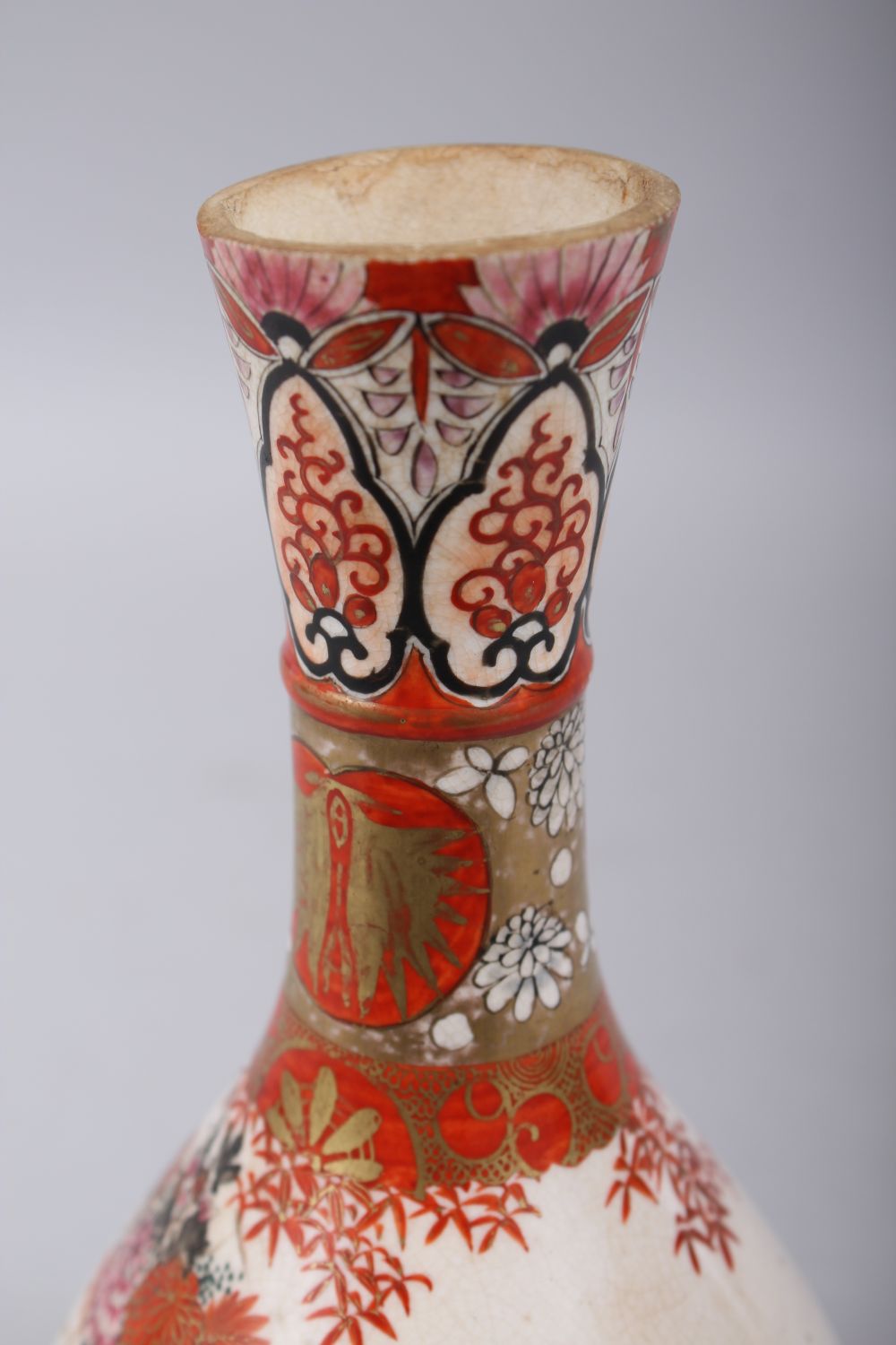 A JAPANESE MEIJI PERIOD KUTANI PORCELAIN BOTTLE VASE, the orange & white crackleglaze ground with - Image 5 of 7