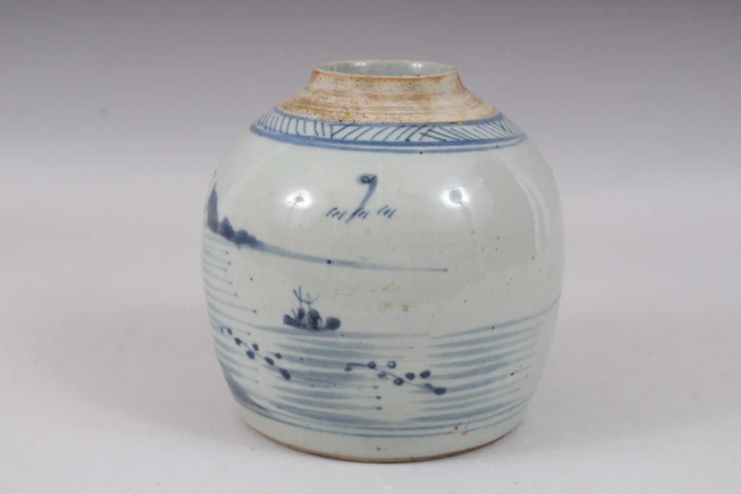 A SMALL 19TH CENTURY CHINESE BLUE & WHITE GINGER JAR, the body with landscape scenes, 16.5cm high - Image 3 of 6