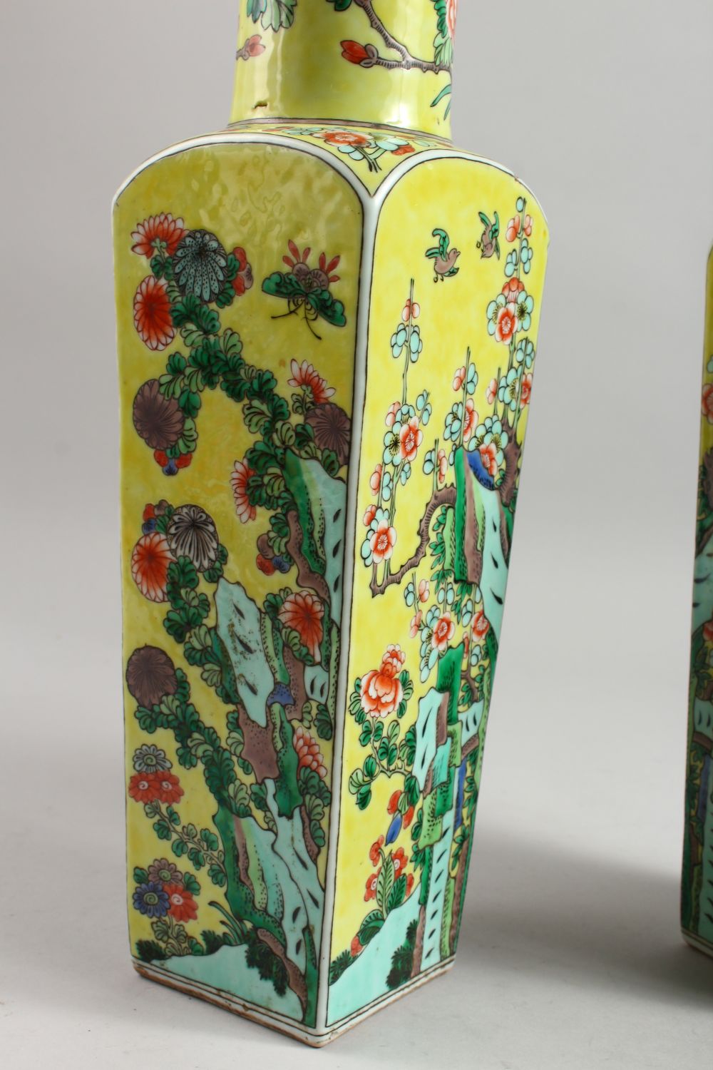 A GOOD PAIR OF 19TH CENTURY CHINESE FAMILLE JAUNE SQUARE TAPERING VASES painted with panels of - Image 3 of 9