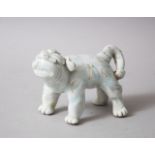 A GOOD 18TH / 19TH CENTURY JAPANESE HIRADO STYLE PORCELAIN FIGURE OF A SHI SHI DOG, stood in a