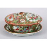 A GOOD 19TH CENTURY CHINESE CANTON FAMILLE ROSE PORCELAIN BOX, COVER & UNDERTRAY, decorated with