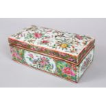 A GOOD 19TH CENTURY CHINESE CANTON FAMILLE ROSE PORCELAIN BOX & COVER, decorated with panels of