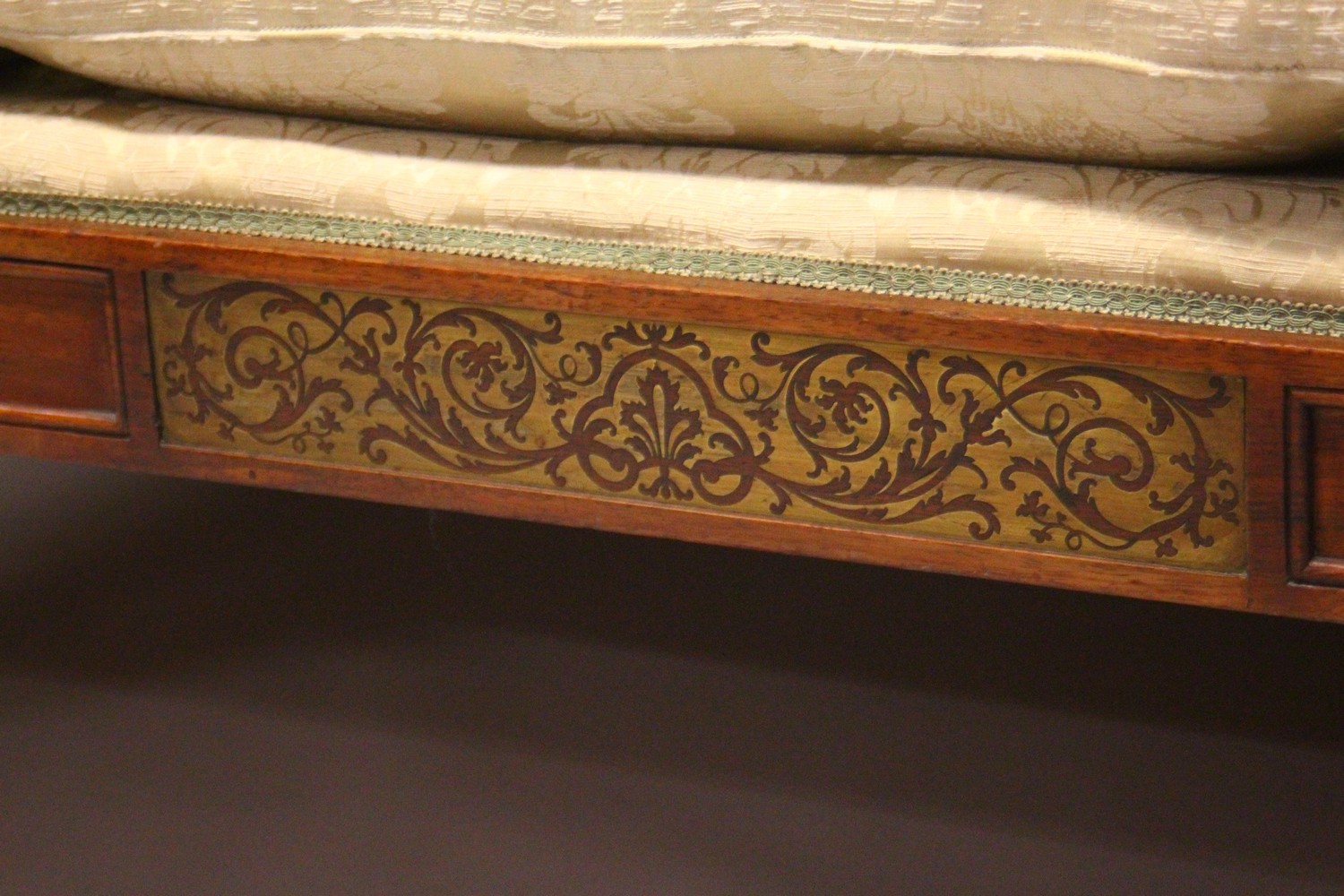 A VERY GOOD REGENCY ROSEWOOD AND CUT BRASS INLAID SCROLL END SETTEE, with carved and shaped back, - Image 11 of 11