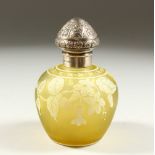 A SUPERB VICTORIAN WEBB'S YELLOW AND WHITE CAMEO SCENT BOTTLE with screw off silver top, the body