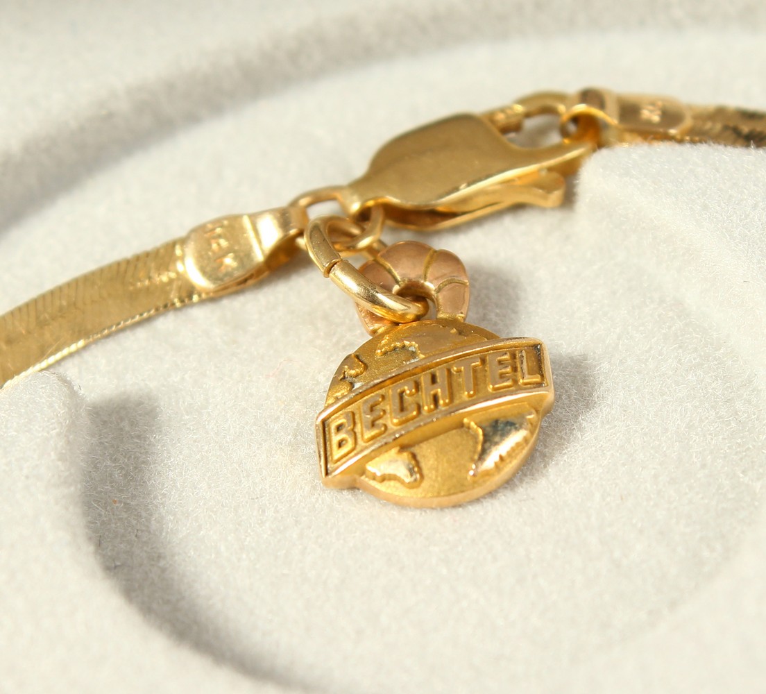 A 14K BECHTEL GOLD BRACELET, 2.9gms. - Image 2 of 5