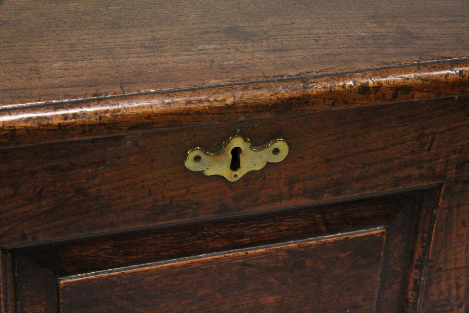 AN 18TH CENTURY OAK COFFER BACH, with rising top, panelled front and two drawers, on stile feet. 4ft - Image 3 of 10