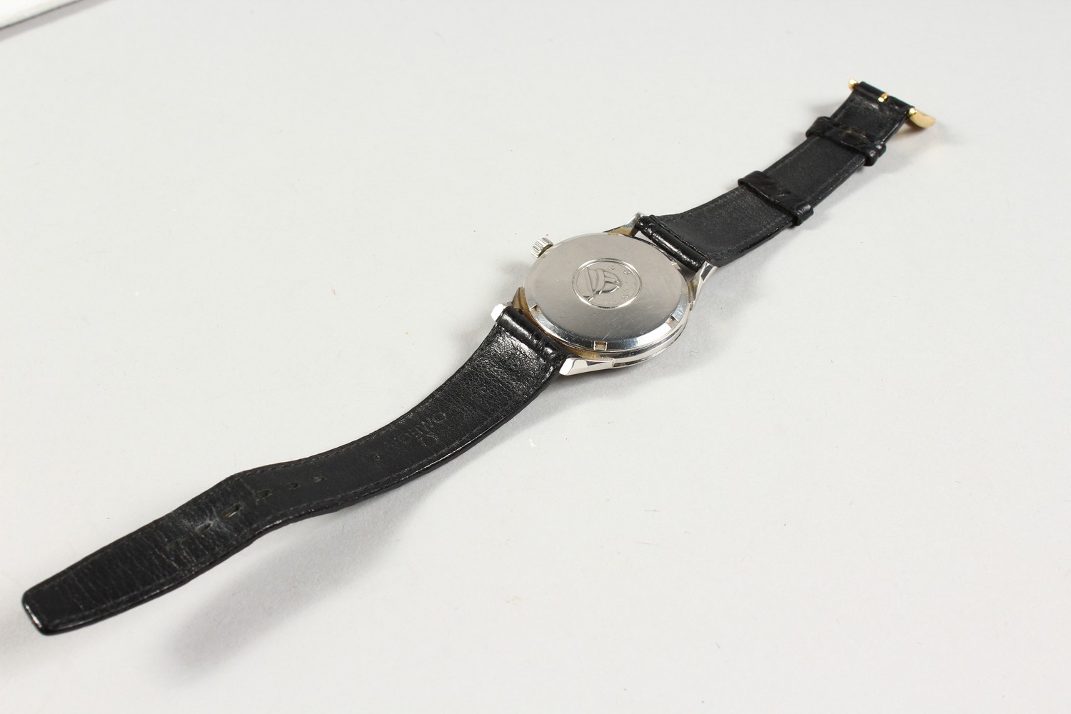 AN OMEGA GENTS STAINLESS STEEL CONSTELLATION AUTOMATIC WRISTWATCH, CIRCA. 1963, Movement: 24 - Image 3 of 5