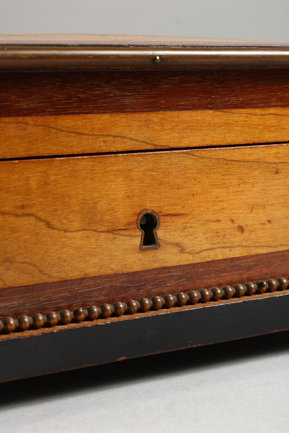 A GOOD 19TH CENTURY FRENCH INLAID JEWELLERY BOX by MILLELOT à PARIS, with crossbanded shaped top, - Image 4 of 11