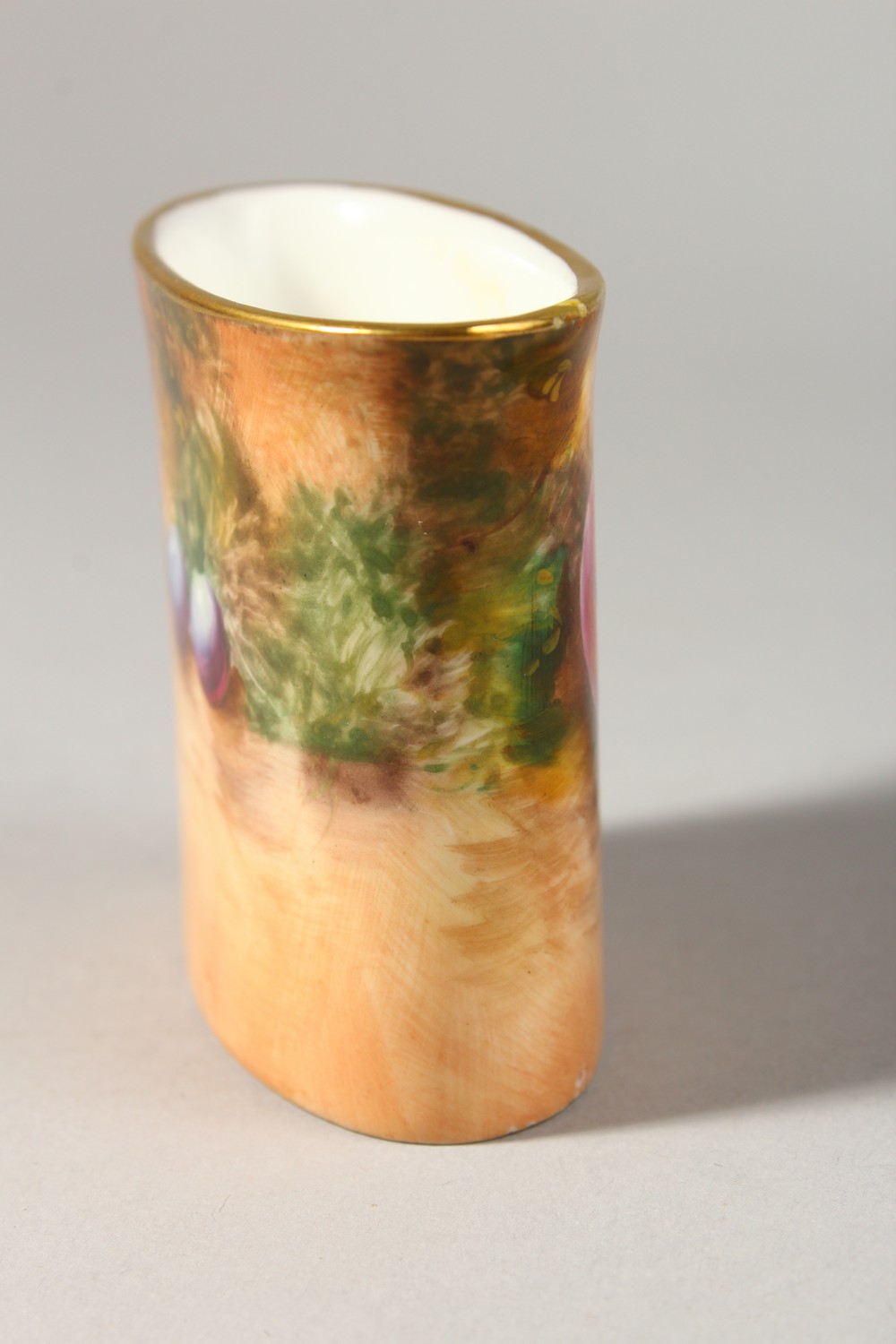 A ROYAL WORCESTER MATCH POT, painted with fruit by Roberts, signed, date code for 1957. - Image 4 of 7