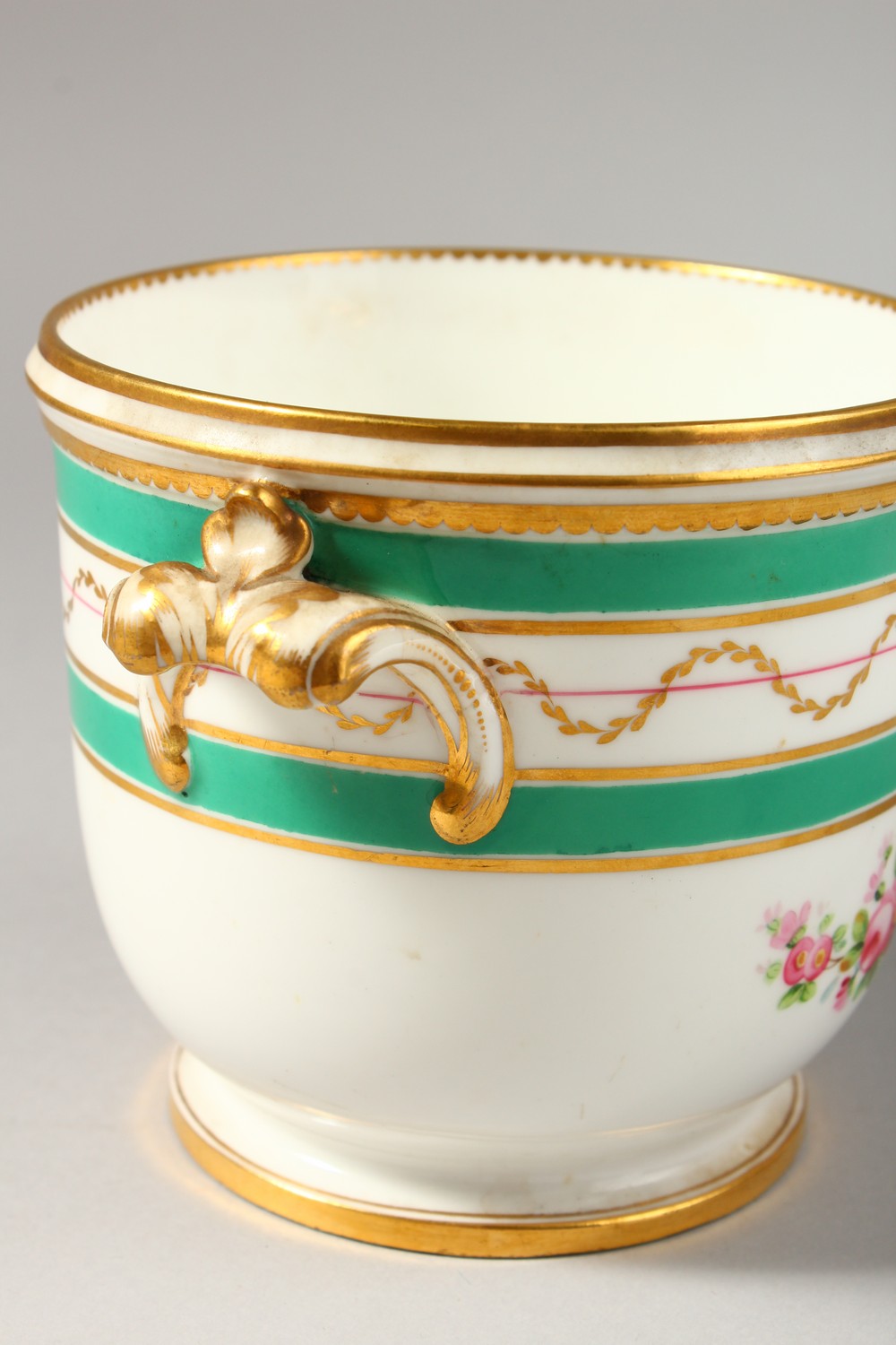 A MINTON CACHE POT, painted with Sevres style flowers under green bands and gilt swags around a - Image 5 of 8