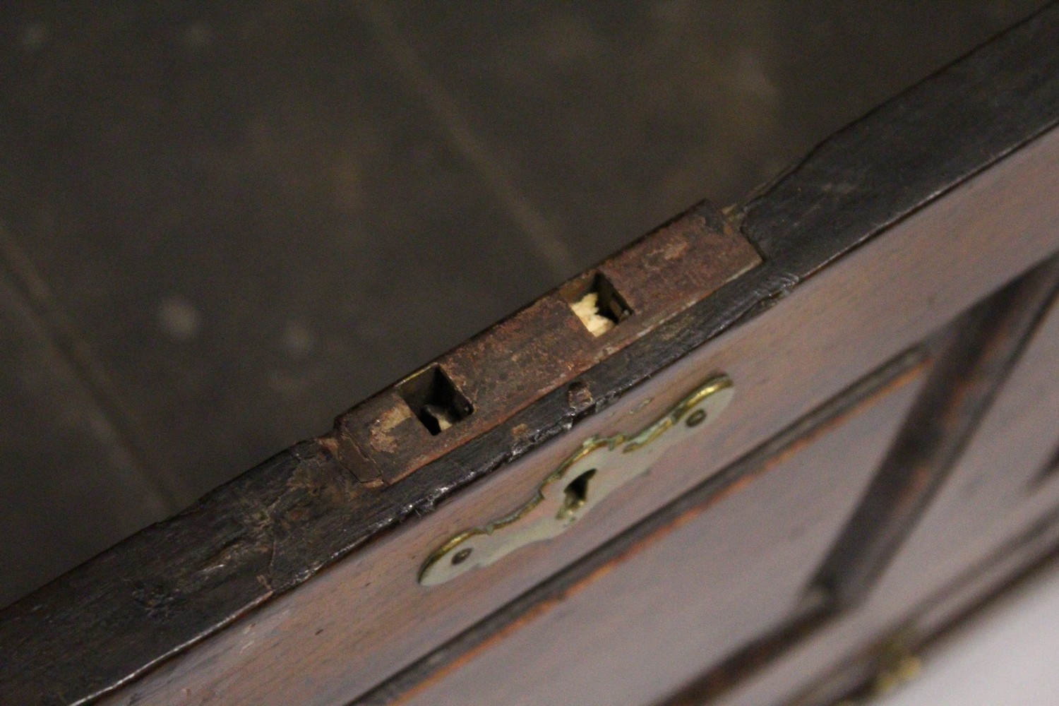 AN 18TH CENTURY OAK COFFER BACH, with rising top, panelled front and two drawers, on stile feet. 4ft - Image 8 of 10