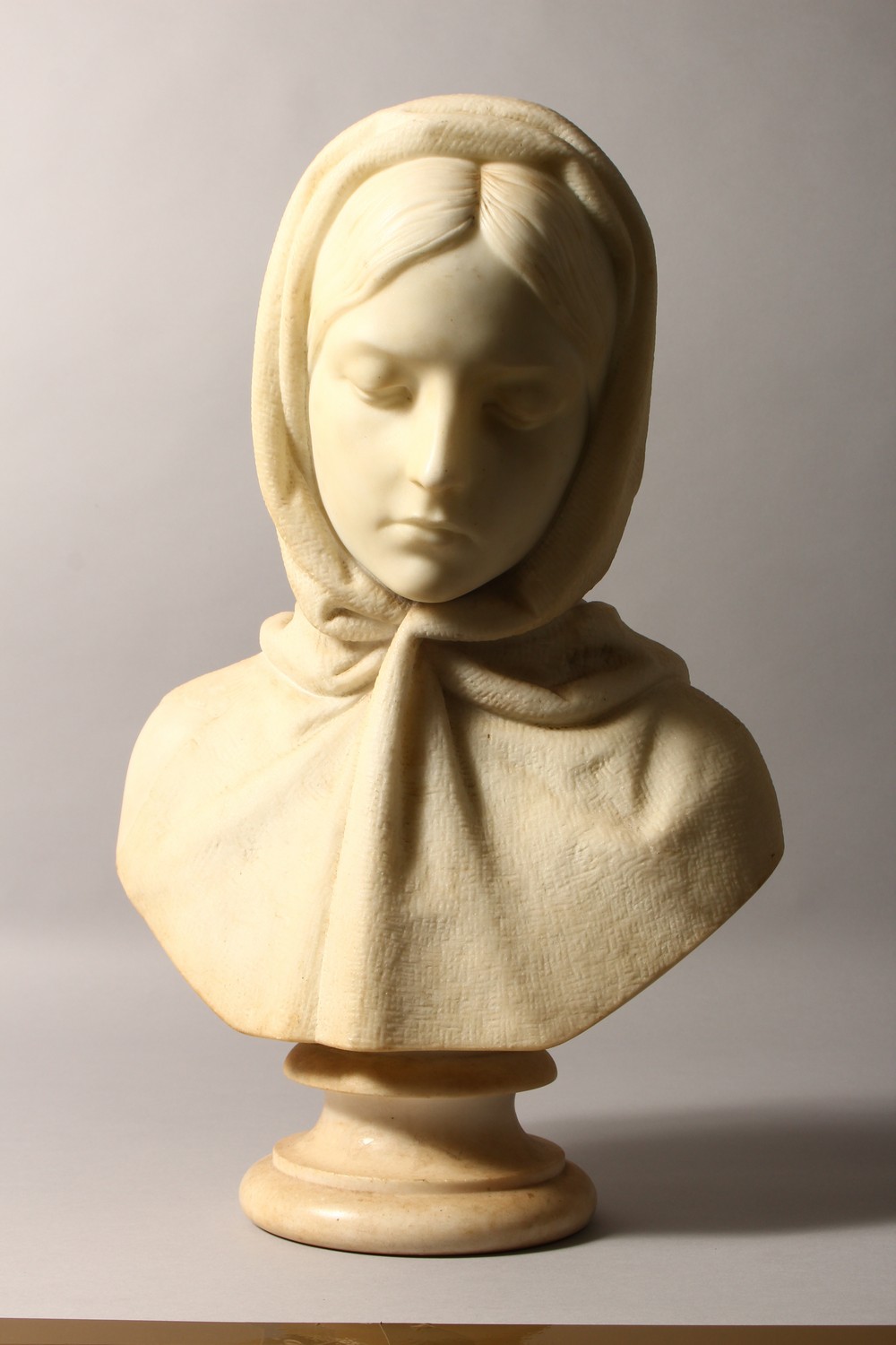 JOHN DENTON CRITTENDEN (1834-1877) A GOOD CARVED WHITE MARBLE BUST OF A YOUNG LADY, wearing a - Image 2 of 15