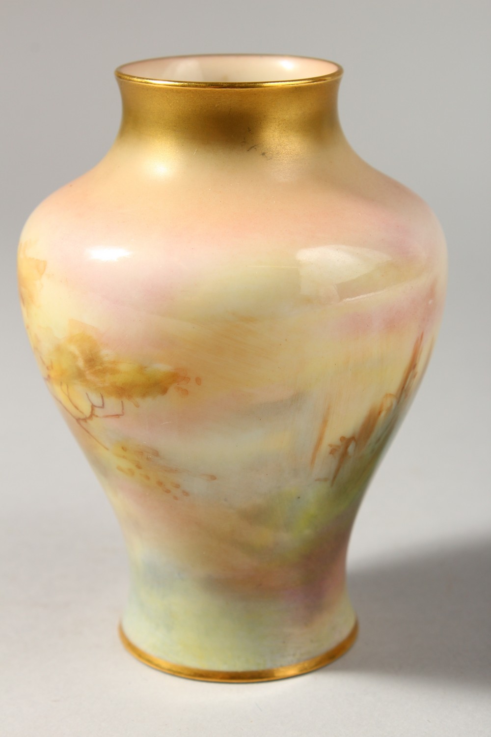 A ROYAL WORCESTER VASE, painted with a peacock, date code for 1916, puce mark. - Image 4 of 7