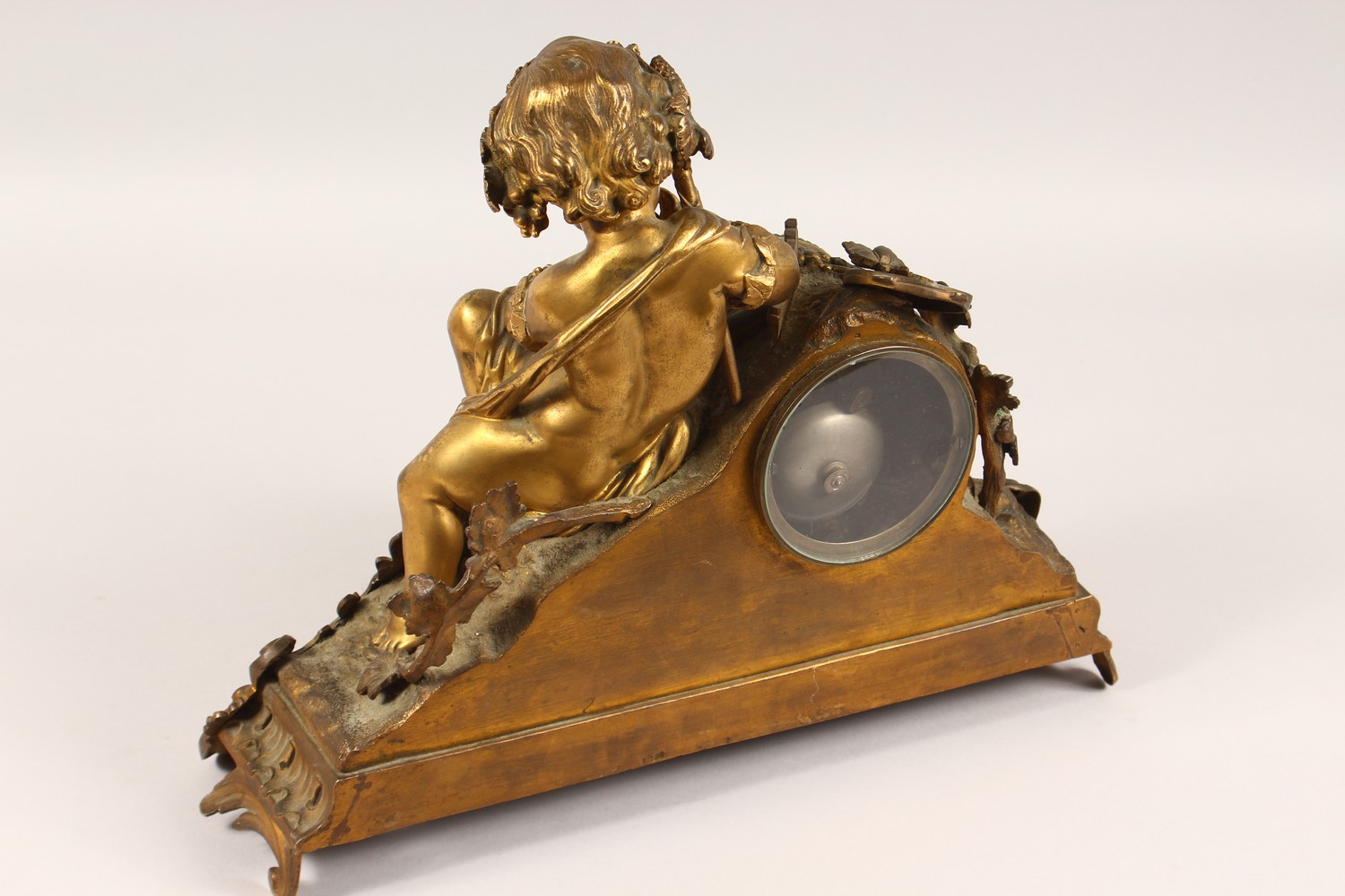 A 19TH CENTURY FRENCH ORMOLU MANTLE CLOCK, with eight-day movement striking on a bell, enamelled - Image 5 of 14