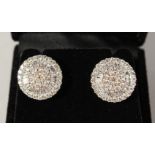 A SUPERB PAIR OF 18CT GOLD DIAMOND CIRCULAR CLUSTER EARRINGS.