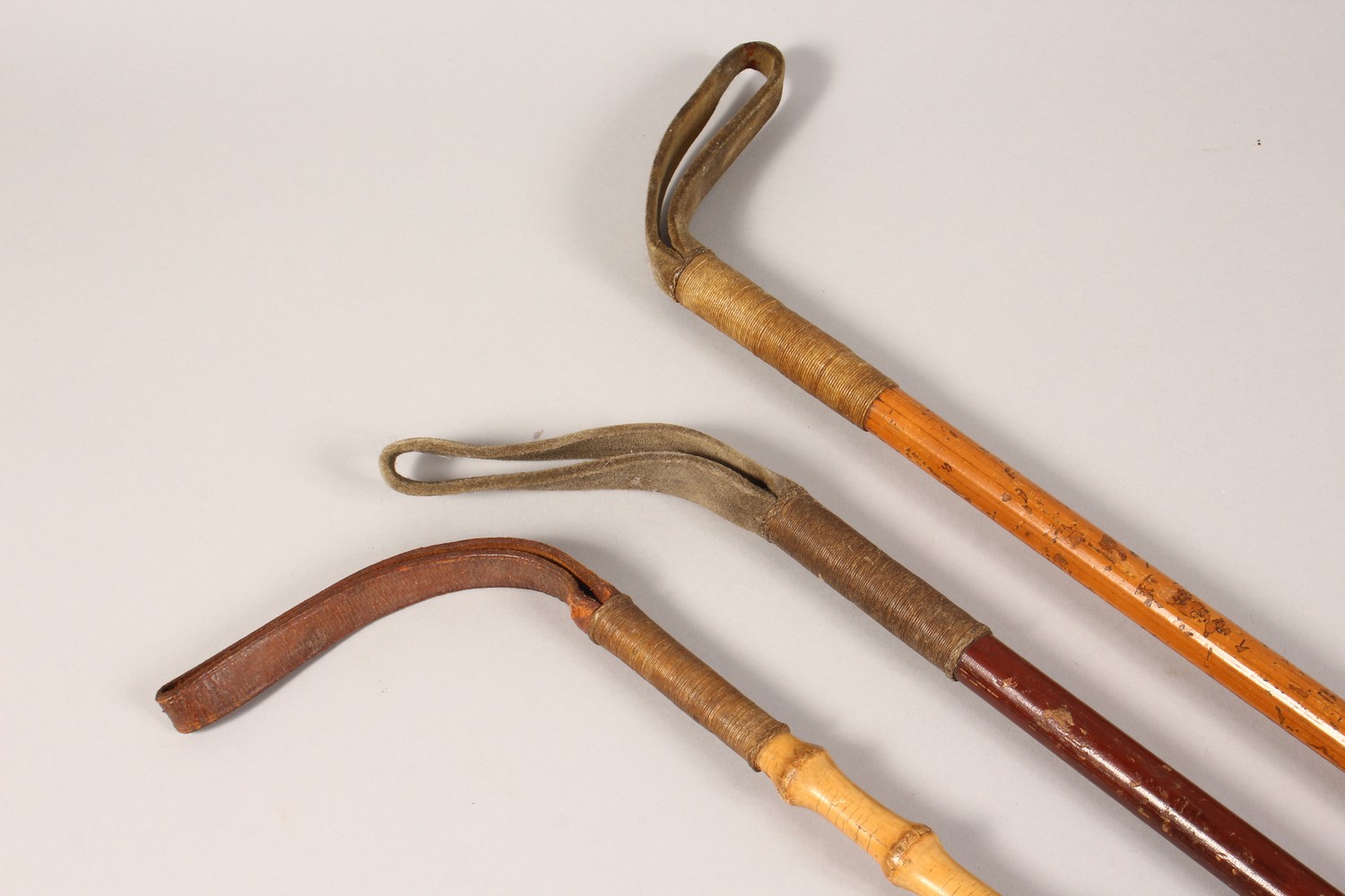 THREE ANTLER HANDLED RIDING CROPS. - Image 5 of 5