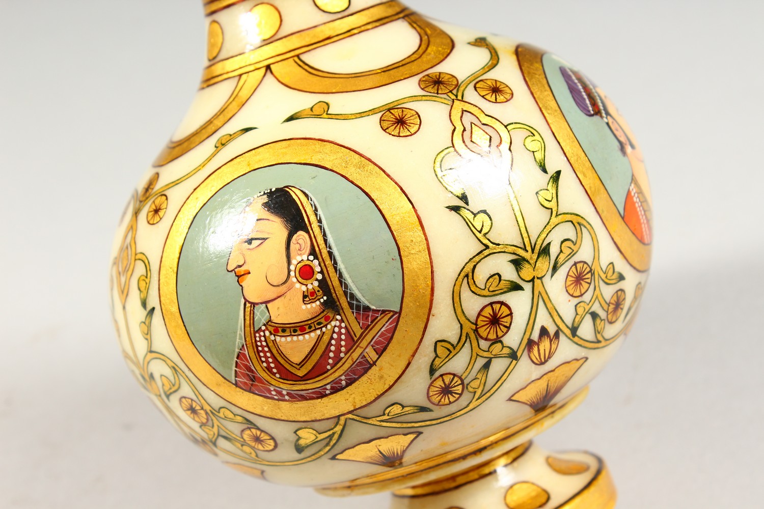 AN INDIAN PAINTED AND GILDED ALABASTER WATER BOTTLE. 9.75ins high. - Image 2 of 5