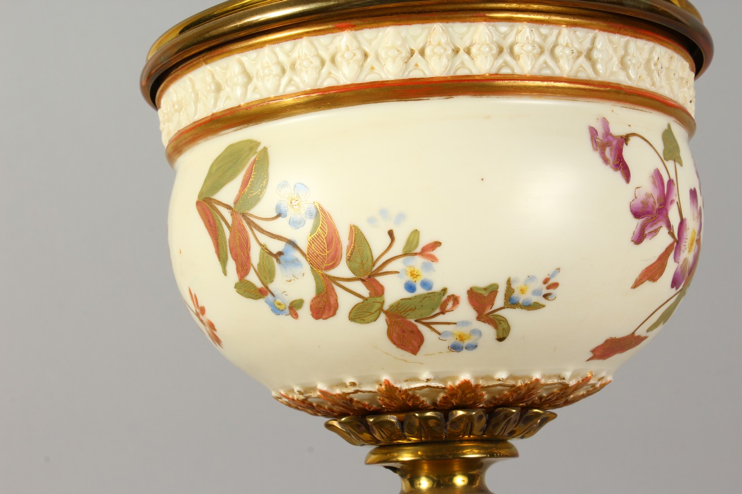 A GOOD BRASS CORINTHIAN COLUMN TABLE LAMP, possibly converted from an oil lamp, with Royal Worcester - Image 4 of 9