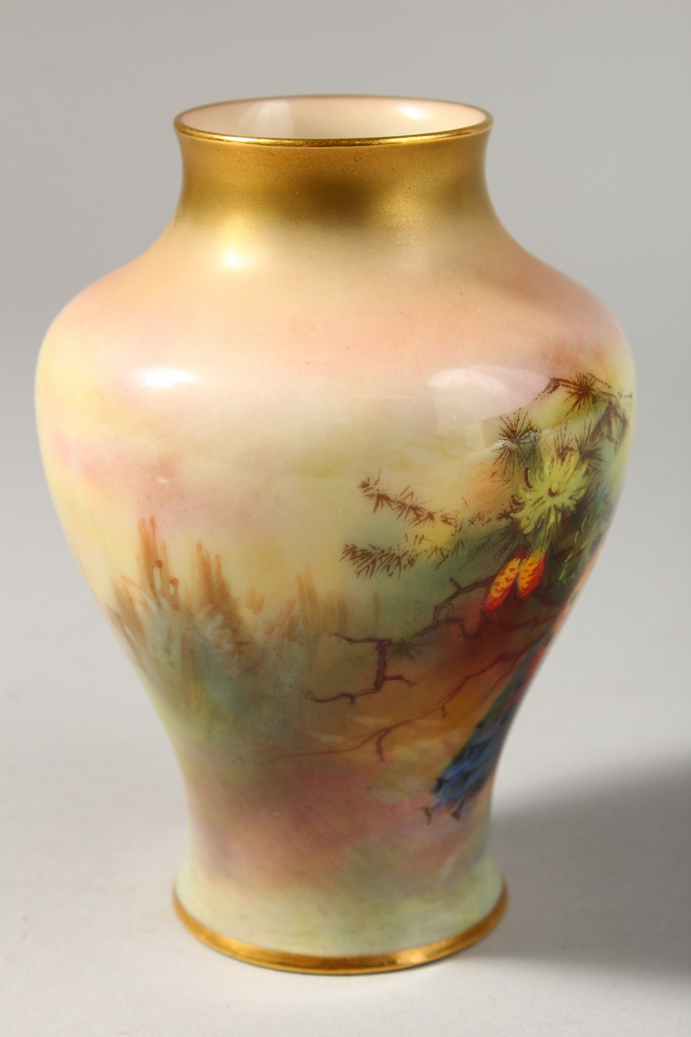 A ROYAL WORCESTER VASE, painted with a peacock, date code for 1916, puce mark. - Image 5 of 7