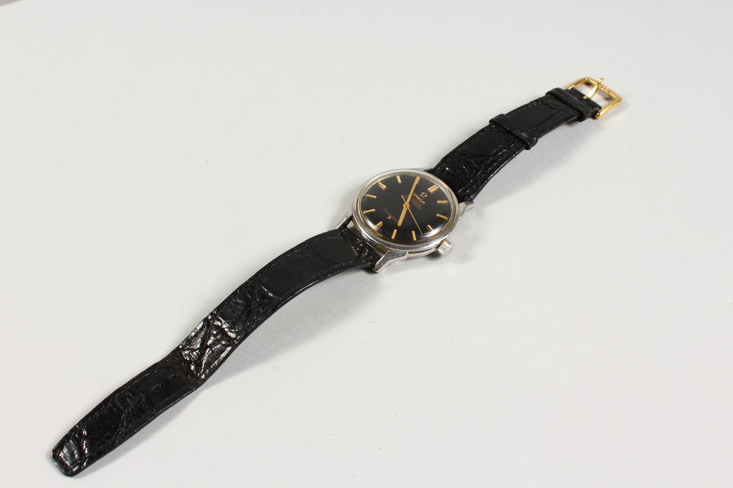 AN OMEGA GENTS STAINLESS STEEL CONSTELLATION AUTOMATIC WRISTWATCH, CIRCA. 1963, Movement: 24 - Image 2 of 5
