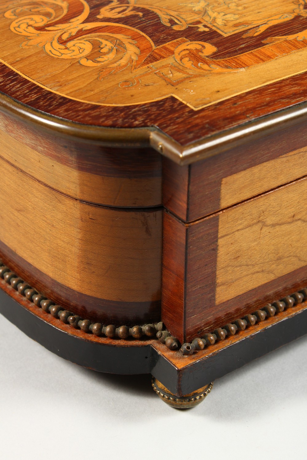 A GOOD 19TH CENTURY FRENCH INLAID JEWELLERY BOX by MILLELOT à PARIS, with crossbanded shaped top, - Image 5 of 11